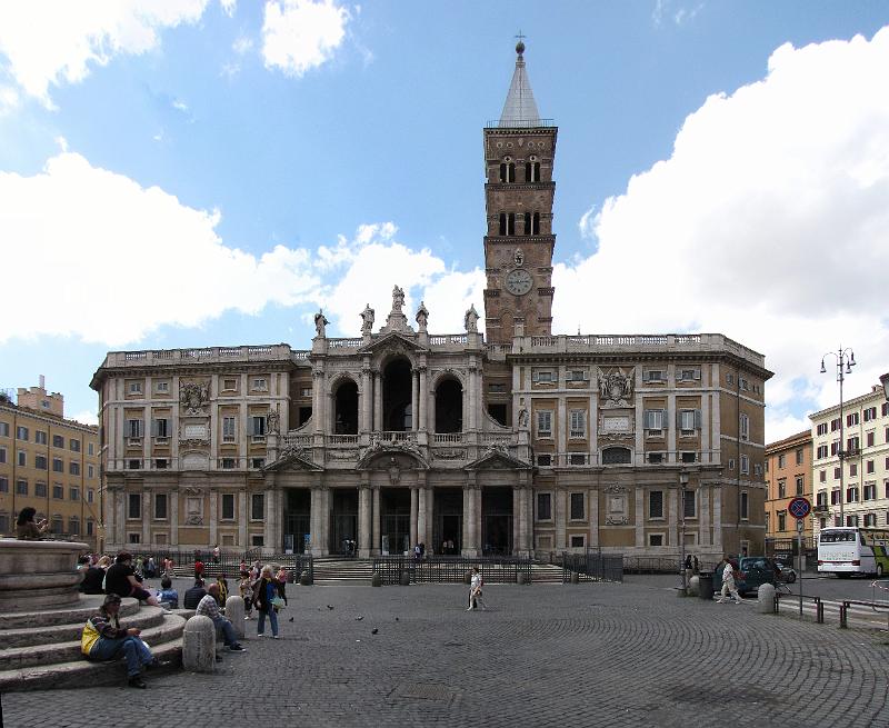 basilica di santa maria maggiore.jpg - De basiliek Santa Maria Maggiore. Één van de kerken in Rome die in het bezit is van de heilige stoel.